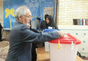 هیچ کس حق اعلام پیروزی ندارد