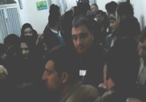 وضعیت نامناسب جواب‌دهی در بیمارستان خوی + فیلم
