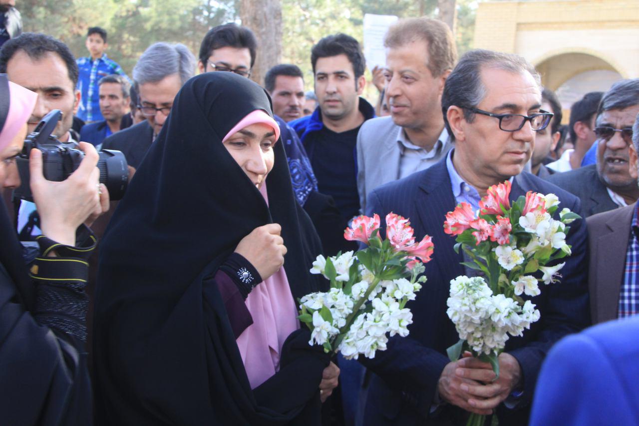 بیعت با آرمان های شهدا توسط نمایندگان منتخب