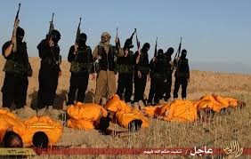 اعدام 11عضو بسیج مردمی عراق به دست داعش+ تصاویر