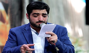 گلچین مولودی امام علی‌(ع) با نوای "حاج مجید بنی‌فاطمه" + دانلود