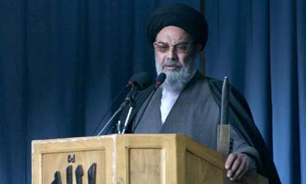 زمانی را برای خلوت و عبادت شخصی افراد با خداوند اختصاص دهید