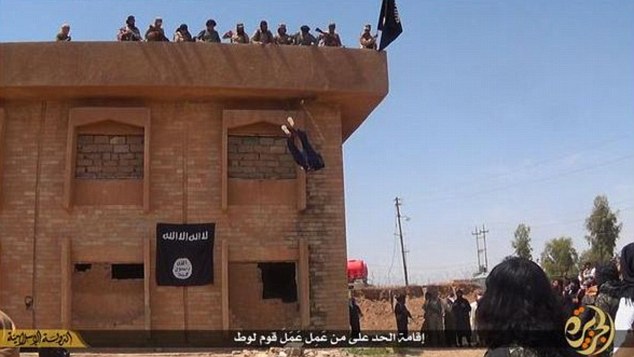 اعدام به سبک داعش + عکس