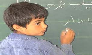 کم جمعیت ترین مدرسه ایران در قلعه گنج