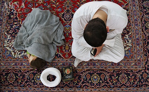 آخرین روز خلوت با خدا در حرم حضرت معصومه&zwnj;(س) + تصاویر