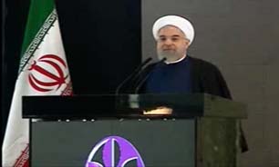 نماد و منطق گویای اسلام، کتاب است نه شمشیر/ با فروش سلاح در منطقه اشتغال کشورهای غربی را رونق می‎دهند + فیلم