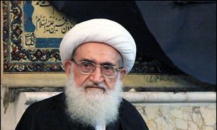 مسؤولان به فکر اشتغال جوانان باشند
