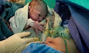 افزايش تعداد كارشناسان مامايي در مراکز دولتی و خصوصی قم