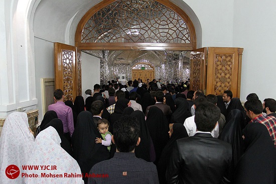 جشن ازدواج دانشجویان در حرم امام رضا علیه السلام + تصاویر