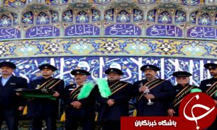 پرچم گنبد شاهچراغ (ع) در شیراز تعویض شد + تصاویر