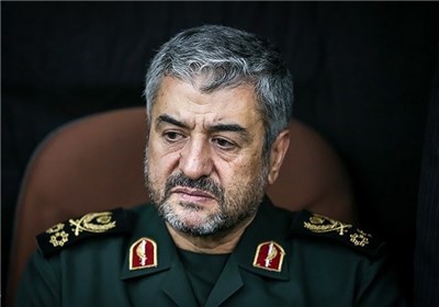 سرلشکر جعفری درگذشت والده شهید بسطامی را تسلیت گفت