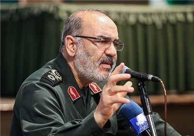 در همه صحنه‌ها تا امروز نظریات دشمن را باطل کرده‌ایم