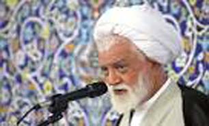 امام جمعه بندرعباس : جنگ با یمن ،وابستگی  آل سعود به استکبار جهانی را نشان می دهد