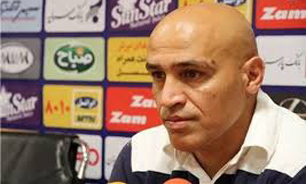 منصوریان:نمی خواستم بازی به روز آخر کشیده شود/ به داوری خودمان افتخار می کنم