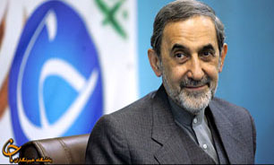 «علي اكبر ولايتي» به نمايشگاه كتاب می‌آید