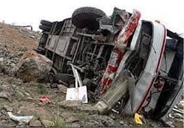 9 مصدوم در واژگونی اتوبوس مسافربری در محور زنجان - بیجار