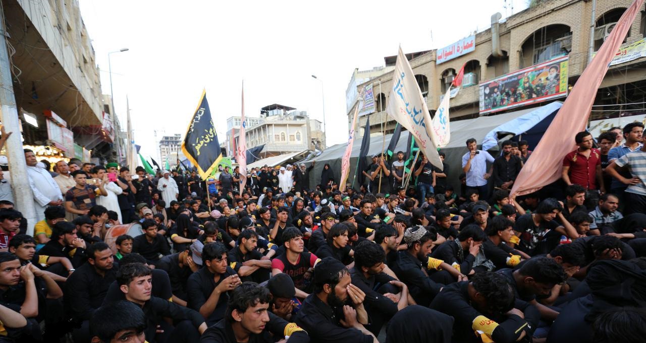 عزاداری میلیونی شیعیان در کاظمین+ تصاویر