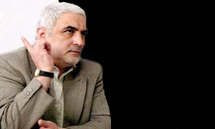 بررسی آرایش سیاسی موجود در کشور/ احتمال جدا شدن طیف لاریجانی از اصولگرایان بعید است