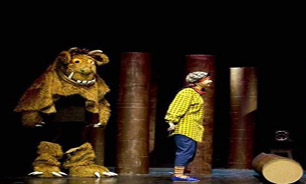 اجرای "گروفالو" تمدید شد