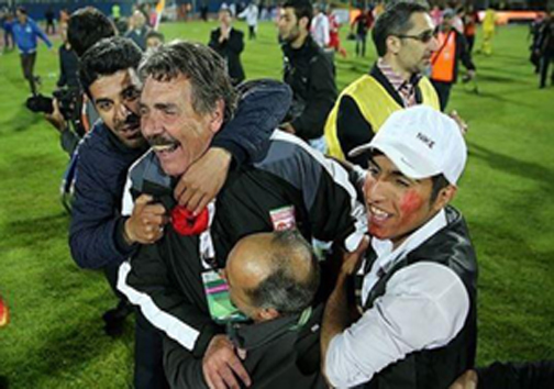 معادله اصفهان و قهرمانی، فغانی و تونی، لیگ چهاردهم و 2 جشن قهرمانی!