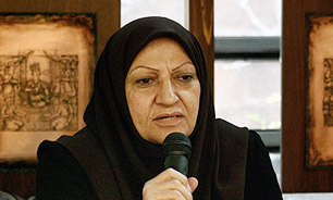 راضیه تجار:روی وطنم و اعتقاداتم حساسم/ کتاب‌هایی بوده‌اند که روحم در برابرشان زانو زده است