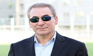 ایرانیان پاداش را تکذیب کرد