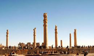سفر به دوران هخامنشی در مرودشت