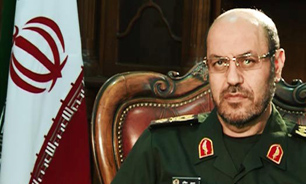 حسین دهقان: ايران برای حفاظت از خود هیچ نیازی به اخذ مجوز از سایر کشورها ندارد