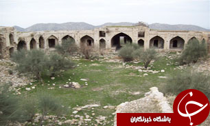 تصاویری از کاروانسرای زیبای تمام سنگی