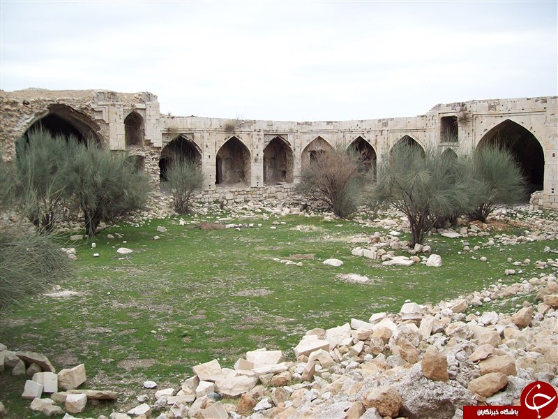 تصاویری از کاروانسرای زیبای تمام سنگی