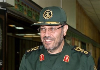 سردار دهقان: آماده همکاری در همه زمینه‌ها با عراق هستیم/ مالکی: آثار کمک‌های ایران را در موصل شاهد بودیم