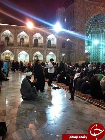 شب آرزوها در حرم مطهر امام رضا (ع) + گزارش تصویری