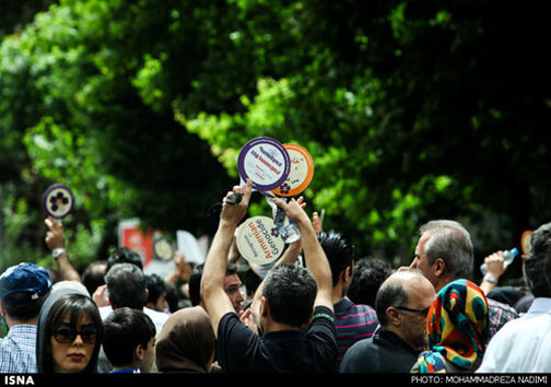 تجمع ارامنه مقابل سفارت ترکیه در تهران+عکس