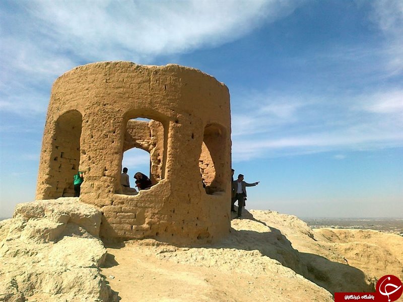 آتشکده&zwnj;ای در نزدیکی زاینده رود