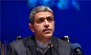بازدید وزیر امور اقتصاد و دارایی از منطقه ویژه اقتصادی اسلام اباد غرب