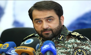 امیر سرتیپ اسماعیلی از مواضع پدافندی جزایر "تنب کوچک" و "بزرگ" و "ابوموسی" بازدید کرد