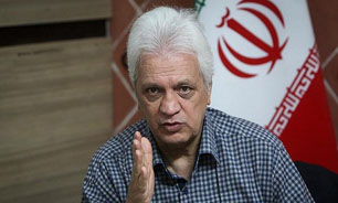 امیر حاج رضایی: بهتر است نمایشگاه کتاب هر شش ماه یکبار برگزار شود