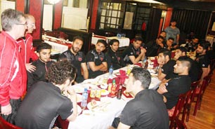 جریمه صد دلاری برانکو برای گفتگو تلفنی سرخپوشان با تلفن همراه