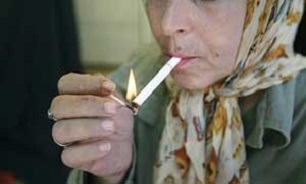 دختر معتاد داستان زندگی&zwnj;اش را تعرف می&zwnj;کند/ فلافل شام عروسی 2 دختر جوان