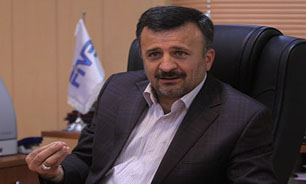 داورزنی از چگونگی حضور بانوان در سالن&zwnj;&zwnj;های والیبال می گوید