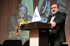 تجارت پستی با برخورداری از IT، بهره وری اقتصادی می‌آفریند