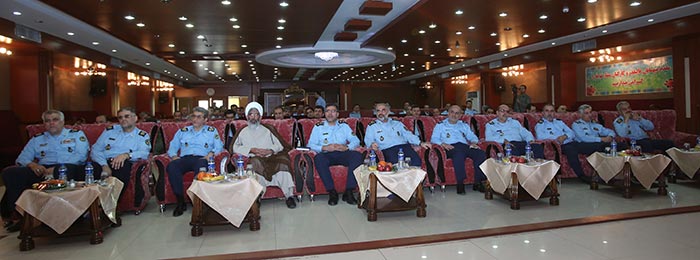 نیروی هوایی یک نیروی خط شکن است
