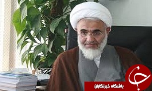 دیدار کارکنان اداره کل اطلاعات با امام جمعه
