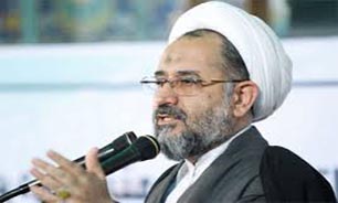 انقلاب امام خمینی(ره) حلقه وصل تمدن اسلامی و زمینه ساز ظهور حضرت قائم(عج)