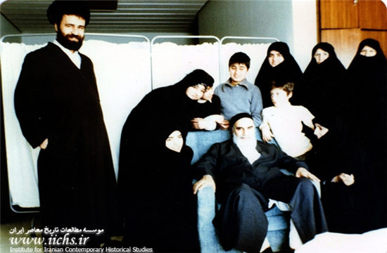 همسر امام خمینی(ره) در آینه تصاویر