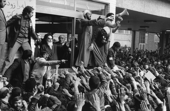 تصاویر به یاد ماندی از رهبر کبیر انقلاب اسلامی به روایت &laquo;عباس&raquo;