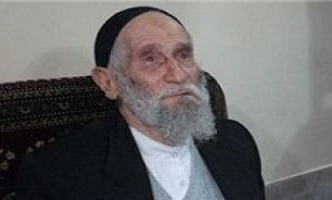 گفتگوی خواندنی با مردی که امام(ره) را غسل و کفن کرد