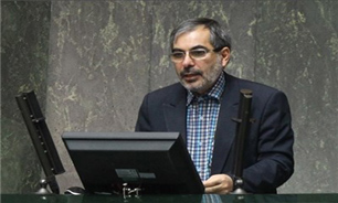 مسئولان با هدف حل جدی مشکلات به استان بیایند/ روضه خواندن و گریه کردن را خود بلدیم