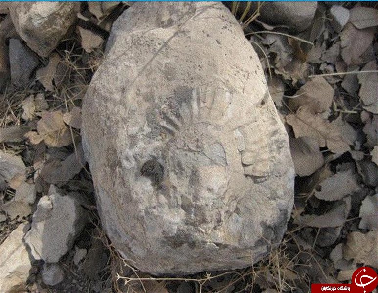 سنگ&zwnj;هایی عجیب به شکل انسان + تصاویر
