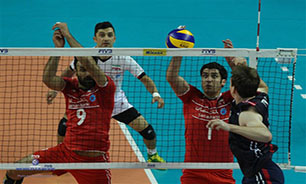 پولاد مردان جوان تماشاگر ویژه بازی سرو قامتان ایران